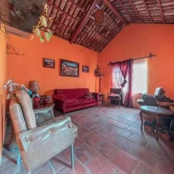 Casa En Venta,Cortijo San Agustin,Paseo de Las Planicies 25, Tlajomulco de Zúñiga, Jalisco 45645, 4 Habitaciones,2 Baños,Paseo de Las Planicies,1,psZR4mr