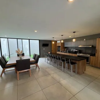 Casa En Venta,Capital Norte,Boulevard Valle Imperial S/N, Zapopan, Jalisco 45134, 3 Habitaciones,3 Baños,Boulevard Valle Imperial,1,pP6P7zA