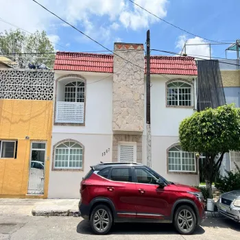 Casa En Venta,Del Fresno,Camichin 1367, Guadalajara, Jalisco 44900, 3 Habitaciones,2 Baños,Camichin,2,pnmJ84v
