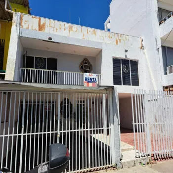 Casa En Venta,Zapopan Centro,Calle Vicente Guerrero 226, Zapopan, Jalisco 45160, 6 Habitaciones,4 Baños,Calle Vicente Guerrero,1,pFfFgQE