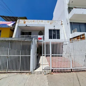 Casa En Venta,Zapopan Centro,Calle Vicente Guerrero 226, Zapopan, Jalisco 45160, 6 Habitaciones,4 Baños,Calle Vicente Guerrero,1,pFfFgQE