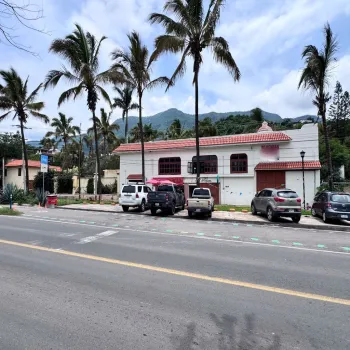 Local En Venta,Raquet Club,Carretera Jocotepec-chapala 501, Jocotepec, Jalisco 45820,2 Baños,Carretera Jocotepec-chapala,1,plI1f1N