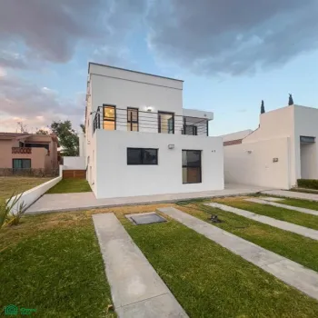 Casa En Venta,Chapala Centro,Jacarandas 63, Chapala, Jalisco 45900, 2 Habitaciones,2 Baños,Jacarandas,2,MX24628284