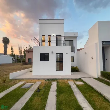 Casa En Venta,Chapala Centro,Jacarandas 63, Chapala, Jalisco 45900, 2 Habitaciones,2 Baños,Jacarandas,2,MX24628284