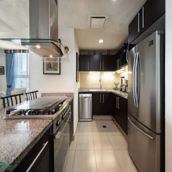 Departamento En Venta,Zona Hotelera Norte,Avenida Francisco Medina Ascencio 2477, Puerto Vallarta, Jalisco 48333, 2 Habitaciones,2 Baños,Avenida Francisco Medina Ascencio,MX24684394