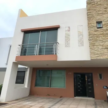 Casa En Renta,Avenida Punto Sur 6387, Tlajomulco de Zúñiga, Jalisco 45645, 3 Habitaciones,2 Baños,Avenida Punto Sur,1,ppltnb4