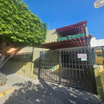 Casa En Venta,Santa Elena Estadio,Luis Manuel Rojas 646, Guadalajara, Jalisco 44230, 4 Habitaciones,2 Baños,Luis Manuel Rojas,2,pPED3hU