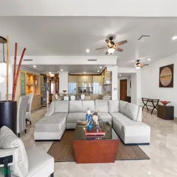 Departamento En Venta,Marina Vallarta,Paseo de la marina #655 INT 1501, Puerto Vallarta, Jalisco 48354, 4 Habitaciones,4 Baños,Paseo de la marina,1,MX25971937