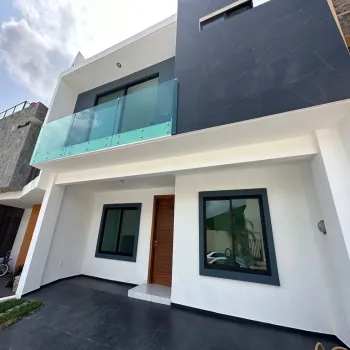 Casa En Venta,La Periquera,Boulevard Valle Imperial 128, Zapopan, Jalisco 45134, 4 Habitaciones,5 Baños,Boulevard Valle Imperial,1,pcycq9k