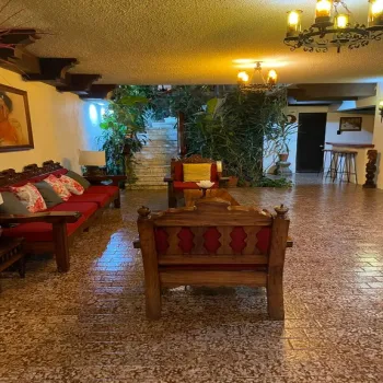 Casa En Venta,Jardines del Bosque,Planeta 2665, Guadalajara, Jalisco 44520, 4 Habitaciones,4 Baños,Planeta,3,pTXTXCH