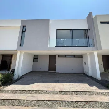 Casa En Venta,Boulevard Valle Imperial 1192, Zapopan, Jalisco 45134, 3 Habitaciones,2 Baños,Boulevard Valle Imperial,1,pUDAZsf