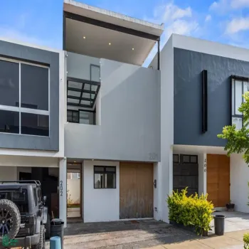 Casa En Venta,Santa Cruz del Valle,Av El Origen 600 Interior 201, Tlajomulco de Zuniga, Jalisco 45655, 2 Habitaciones,2 Baños,Av El Origen,3,MX25978577