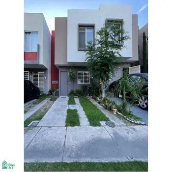 Casa En Venta,Zapopan,Av. Amaranto 441, Zapopan, Jalisco 45138, 3 Habitaciones,2 Baños,Av. Amaranto,2,MX25978683