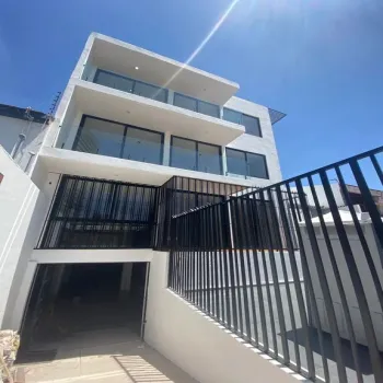 Departamento En Venta,Fracc Juan Manuel Vallarta,Avenida Inglaterra 000, Zapopan, Jalisco 45120, 1 Cuarto,1 Baño, Avenida Inglaterra,1,pjnjVuX