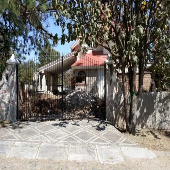 Casa En Venta,Hacienda la Herradura,Paseo de los pinos S/N, Zapopan, Jalisco 45226, 4 Habitaciones,3 Baños,Paseo de los pinos,1,p3pnBTN