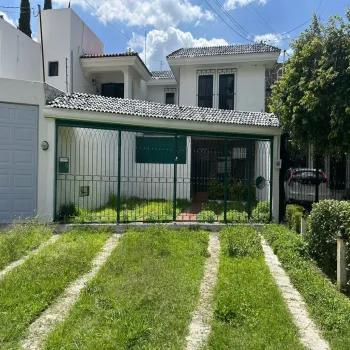 Casa En Renta,Real Vallarta,Avenida Miguel Angel 118, Zapopan, Jalisco 45020, 3 Habitaciones,2 Baños,Avenida Miguel Angel,1,pk11pyh