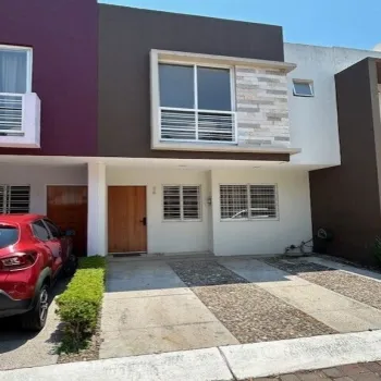 Casa En Venta,Parques del Bosque,Salvador Bahía 2862 24, San Pedro Tlaquepaque, Jalisco 45609, 3 Habitaciones,2 Baños,Salvador Bahía,1,pIPMO9n