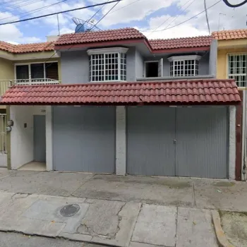 Casa En Venta,Lomas de Zapopan,Calle Trafalgar 2202, Zapopan, Jalisco 45130, 3 Habitaciones,2 Baños,Calle Trafalgar,2,pChxrv6