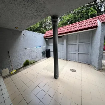 Casa En Venta,Lomas de Zapopan,Calle Trafalgar 2202, Zapopan, Jalisco 45130, 3 Habitaciones,2 Baños,Calle Trafalgar,2,pChxrv6