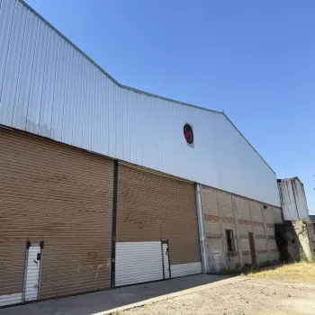 Bodega En Renta,Lázaro Cárdenas,Calle Nueva Galicia 22, San Pedro Tlaquepaque, Jalisco 45590,1 Baño,Calle Nueva Galicia,1,pctM7eJ