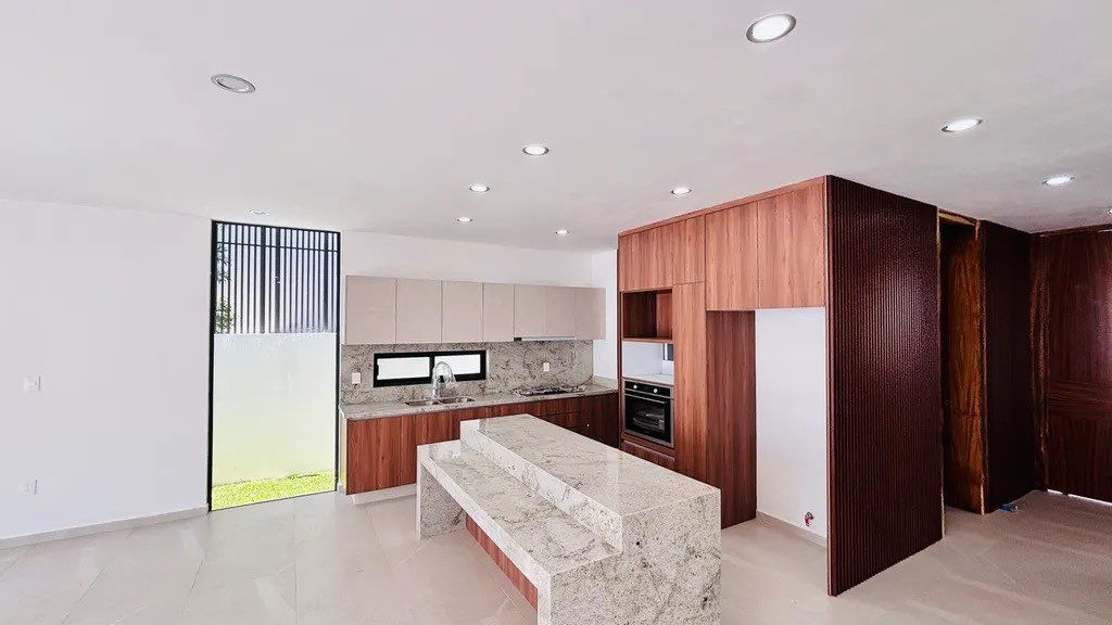 Fracc Ciudad Bugambilia Azaleas 4 Habitaciones