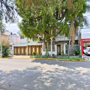 Casa En Venta,Jardines del Country,Avenida Circunvalación División del Norte 1665, Guadalajara, Jalisco 44210, 5 Habitaciones,5 Baños,Avenida Circunvalación División del Norte,1,pre917W