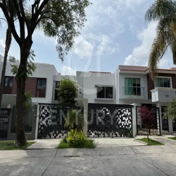 Casa En Venta,Bugambilias,De Las Magnolias 191, Zapopan, Jalisco 45237, 4 Habitaciones,4 Baños,De Las Magnolias,3,pGsUk6q