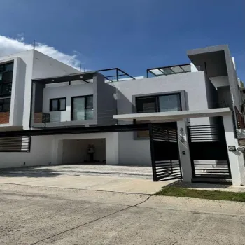 Casa En Venta,Bugambilias,Bugambilias 2da Sección S/N, Zapopan, Jalisco 45237, 3 Habitaciones,4 Baños,Bugambilias 2da Sección,1,pios3by