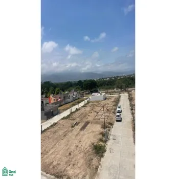 Edificio En Venta,Coapinole,Fraccionamiento Villas del Prado 137, Puerto Vallarta, Jalisco 48290,Fraccionamiento Villas del Prado,MX25988319