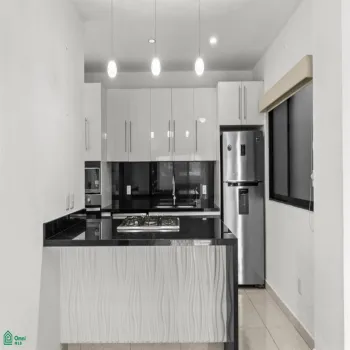 Departamento En Venta,Coapinole,Calle 16 de Septiembre 746 Interior 5, Puerto Vallarta, Jalisco 48290, 2 Habitaciones,2 Baños,Calle 16 de Septiembre,3,MX25995355