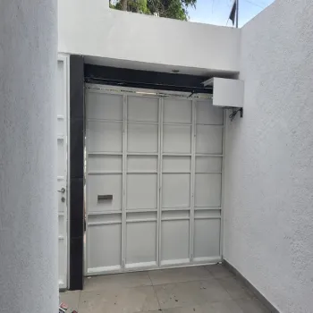 Casa En Venta,Santa Elena Alcalde,Calle Jerez 2477, Guadalajara, Jalisco 44220, 5 Habitaciones,3 Baños,Calle Jerez,2,pPn8EWT