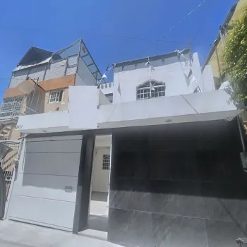 Casa En Venta,Santa Elena Alcalde,Calle Jerez 2477, Guadalajara, Jalisco 44220, 5 Habitaciones,3 Baños,Calle Jerez,2,pPn8EWT