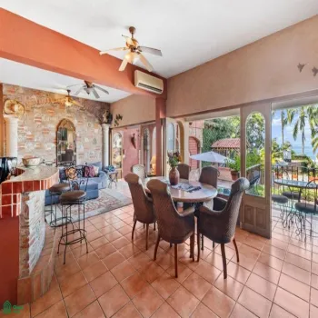 Casa En Venta,Puerto Vallarta Centro,Miramar 585, Puerto Vallarta, Jalisco 48300, 7 Habitaciones,9 Baños,Miramar,3,MX23997381