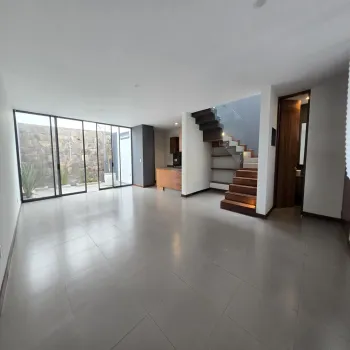 Casa En Venta,Los Gavilanes,Allende 45, Tlajomulco de Zúñiga, Jalisco 45645, 3 Habitaciones,2 Baños,Allende,2,pysz2jb