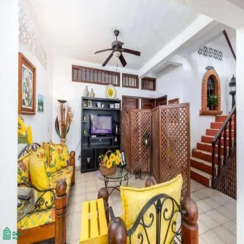 Casa En Venta,Puerto Vallarta Centro,Calle Guadalupe Sanchez 880, Puerto Vallarta, Jalisco 48300, 9 Habitaciones,8 Baños,Calle Guadalupe Sanchez,3,MX25998294