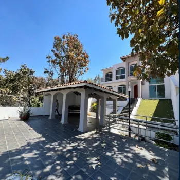 Casa En Venta,Ciudad Bugambilias,Avenida del Reno Poniente 3811, Zapopan, Jalisco 45237, 3 Habitaciones,3 Baños,Avenida del Reno Poniente,1,paCTc99