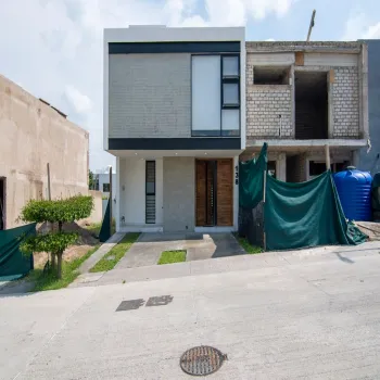 Casa En Venta,Senderos de Monte Verde,Boulevard Senderos de Monteverde 179, Tlajomulco de Zúñiga, Jalisco 45640, 3 Habitaciones,2 Baños,Boulevard Senderos de Monteverde,1,pyPozzk