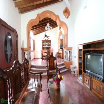 Casa En Renta,Pitillal Centro,Francisco I. Madero 171, Puerto Vallarta, Jalisco 48290, 5 Habitaciones,6 Baños,Francisco I. Madero,MX25998464