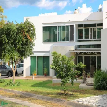 Casa En Venta,Colinas de Santa Anita,La Fragua 100, Tlajomulco de Zuniga, Jalisco 45640, 4 Habitaciones,4 Baños,La Fragua,2,MX251010818