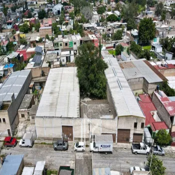 Bodega En Venta,El Vergel,Calle Río Santiago 480, San Pedro Tlaquepaque, Jalisco 45595,3 Baños,Calle Río Santiago,2,p6DZFW4