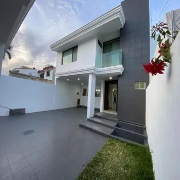 Casa En Venta,Lomas De Guadalupe,Calle Santo Tomás de Aquino 4048, Zapopan, Jalisco 45038, 4 Habitaciones,5 Baños,Calle Santo Tomás de Aquino,2,pQCVcBE