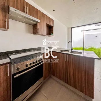 Casa En Venta,san agustin,Avenida Adamar 1185 92, Tlajomulco de Zúñiga, Jalisco 45645, 3 Habitaciones,3 Baños,Avenida Adamar,1,prlYra8