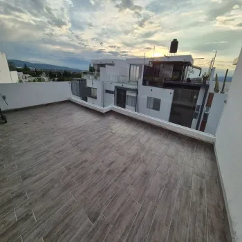 Casa En Venta,Los Robles,Avenida Doctor Angel Leaño 1305, Zapopan, Jalisco 45134, 3 Habitaciones,3 Baños,Avenida Doctor Angel Leaño,3,pu9dQtf