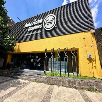 Local En Renta,Arcos Vallarta,Calle Francisco Javier Gamboa 200, Guadalajara, Jalisco 44130,4 Baños,Calle Francisco Javier Gamboa,1,pSFpNCi