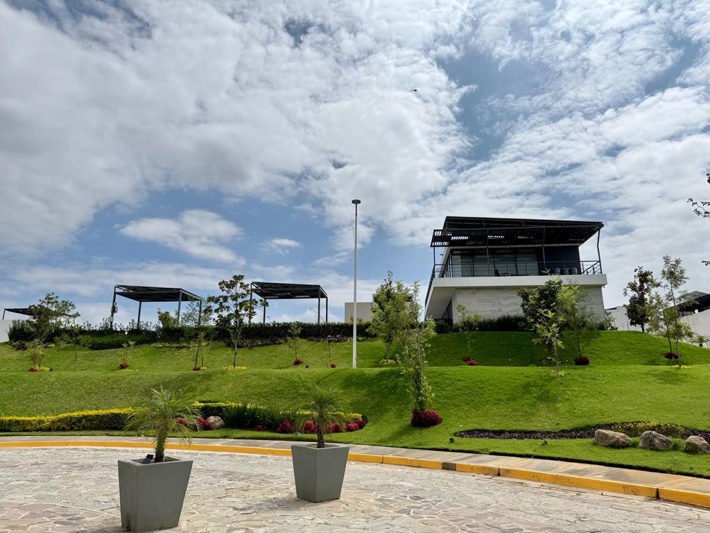 Valle Real Boulevard Valle Imperial