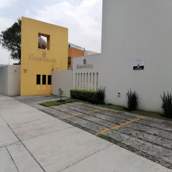 Casa En Renta,ciudad granja,Calzada Central 1441 8, Zapopan, Jalisco 45010, 3 Habitaciones,2 Baños,Calzada Central,1,pplinSw
