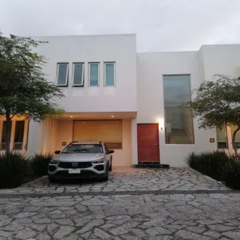 Casa En Renta,ciudad granja,Calzada Central 1441 8, Zapopan, Jalisco 45010, 3 Habitaciones,2 Baños,Calzada Central,1,pplinSw