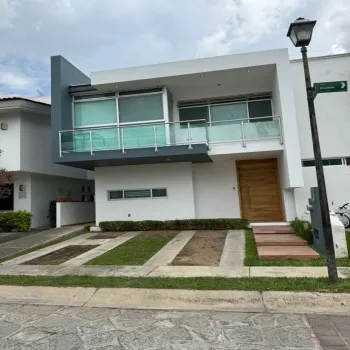 Casa En Renta,La Tijera,Avenida Nueva Galicia 7, Tlajomulco de Zúñiga, Jalisco 45645, 4 Habitaciones,3 Baños,Avenida Nueva Galicia,2,poLc5NF