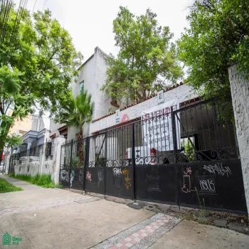 Casa En Venta,Americana,Pedro Moreno #1358 S/N, Guadalajara, Jalisco 44160, 11 Habitaciones,2 Baños,Pedro Moreno #1358,3,MX251015744