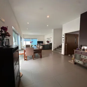 Casa En Venta,Fraccionamiento La Rioja,Calle Matute 309 A, Tlajomulco de Zúñiga, Jalisco 45645, 3 Habitaciones,4 Baños,Calle Matute,2,pE79wlG